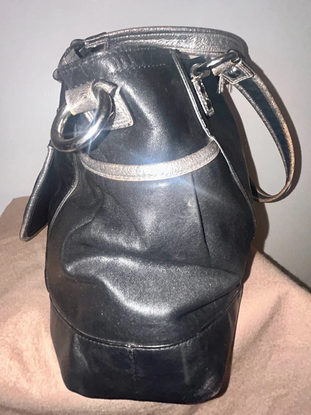 Coach Poppy Black & Silver Metallic Leather Satchel Tote Bag. Y2K!